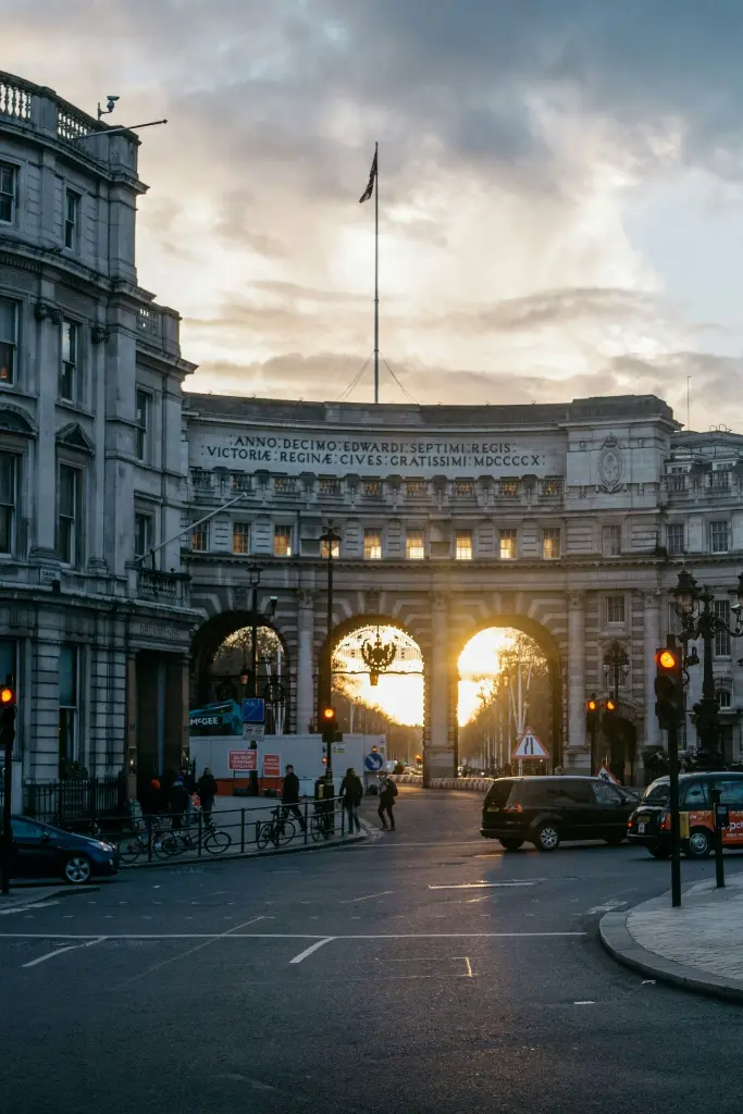 unsplash_1o0OlL5YboA_England.webp.jpg.jpg.jpg.jpg.jpg.jpg.jpg.jpg.jpg.jpg.jpg