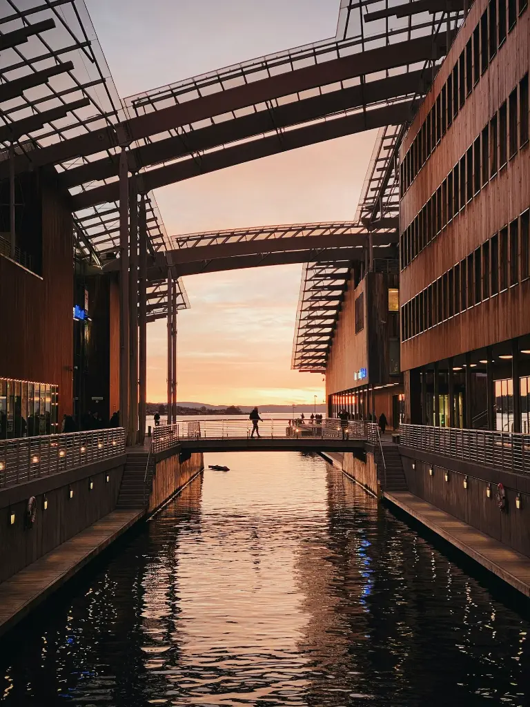unsplash_ry_yTIzNj-M_Oslo.webp.jpg.jpg.jpg