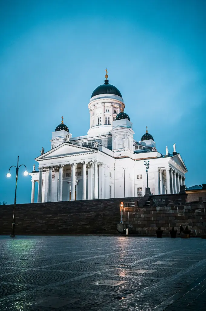 unsplash_-HbeaLTnD7Q_WARSAW.webp.jpg.jpg.jpg.jpg.jpg.jpg
