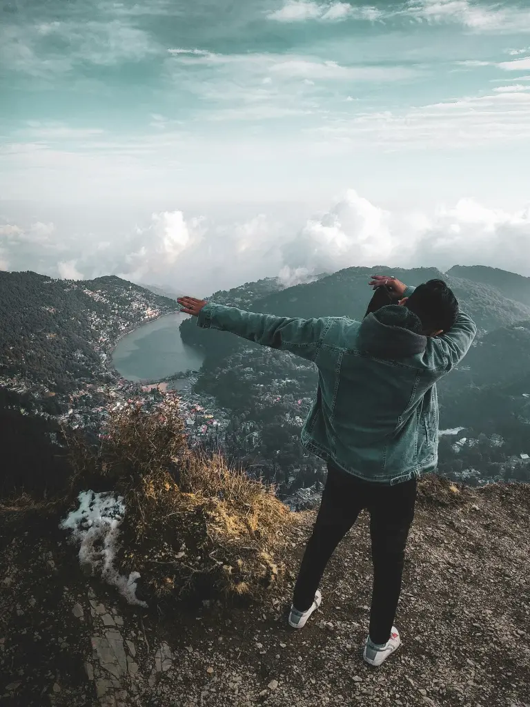 unsplash_LTqcc4BvtoE_Nainital.webp