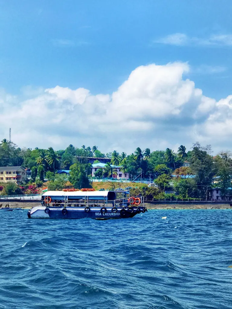 unsplash_VGKv5cPgx-M_Andaman.webp
