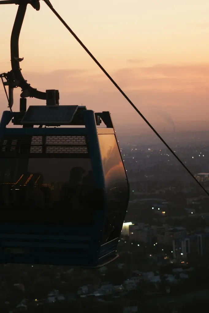 unsplash_Iia9TJXEOs0_Almaty.webp.jpg