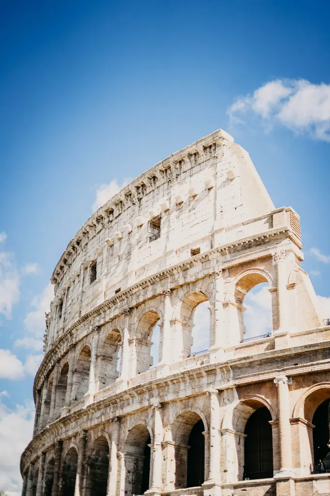 unsplash_3mzn2xpA2YA_rome.webp