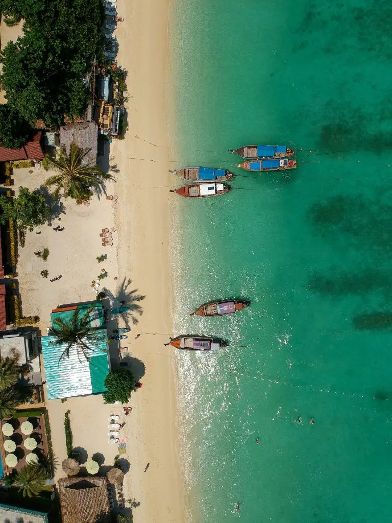 unsplash_kQmyYIoKgNI_Krabi.webp