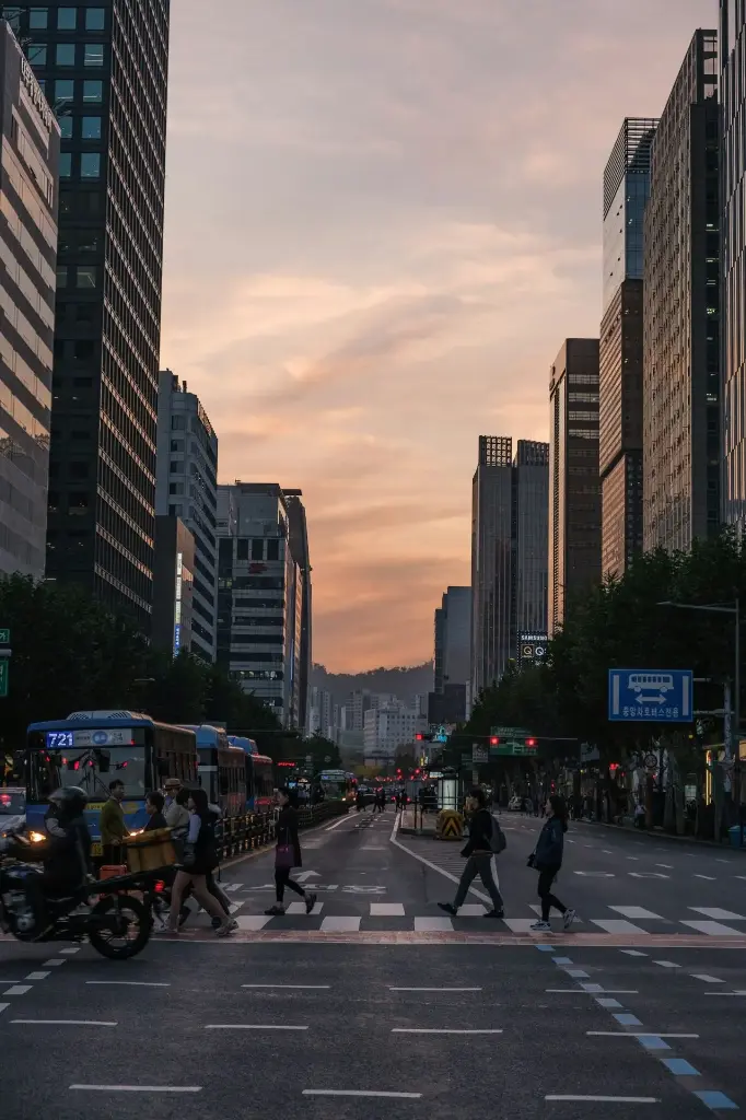 Hospitor : Merely Seoul : South Korea