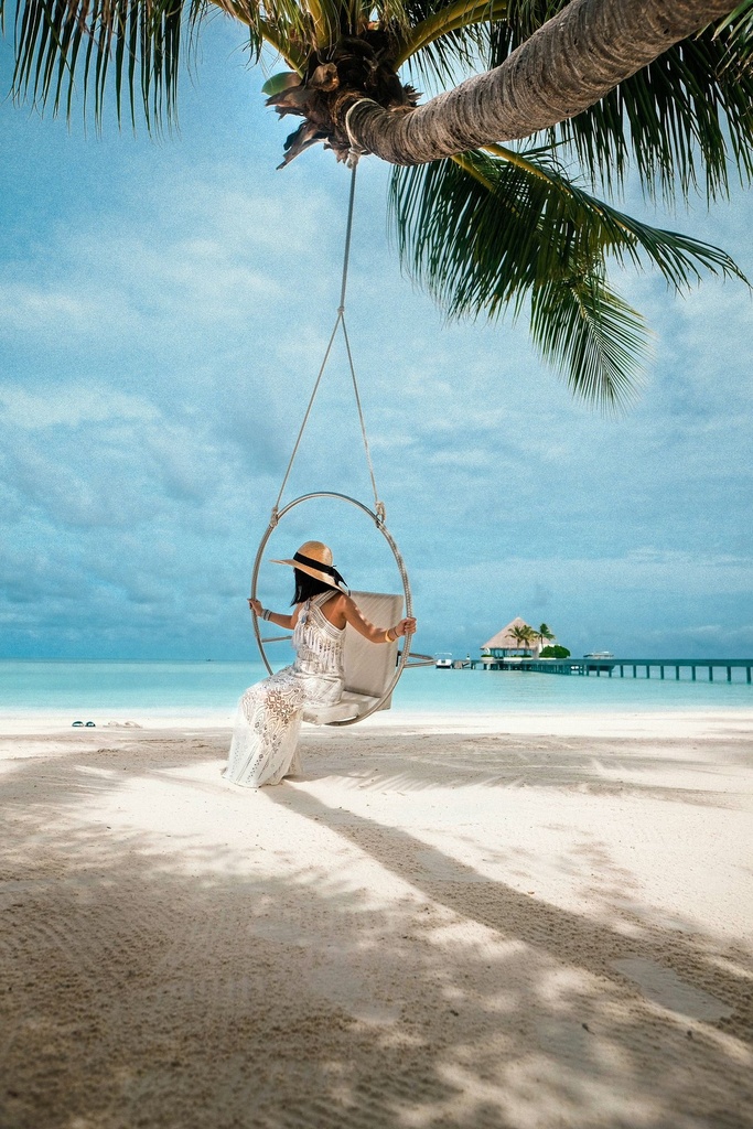 Hospotor : Deluxe Maldives with Medhufushi Island
