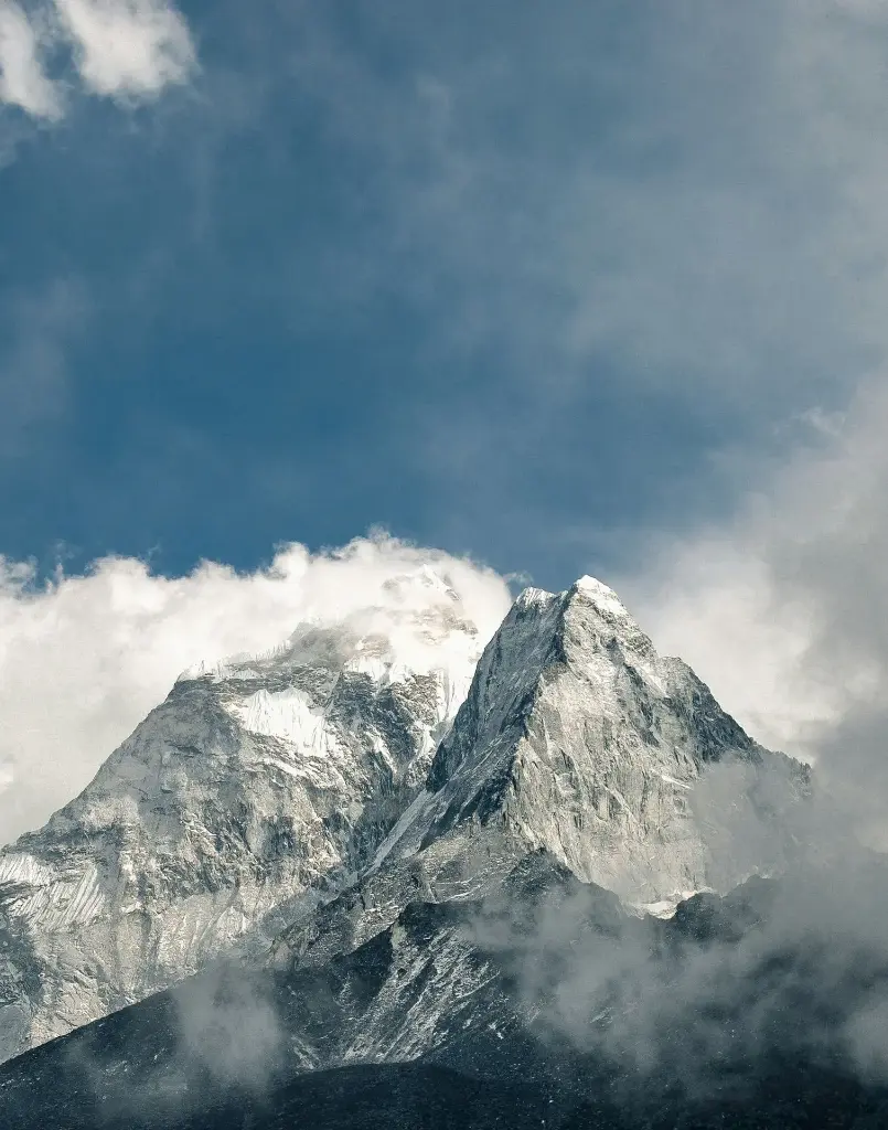 Hospitor :  Natural Beauty of Deluxe Nepal