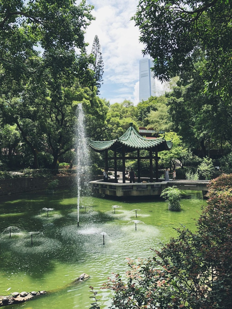 Hospitor : Deluxe Hong Kong with Disneyland