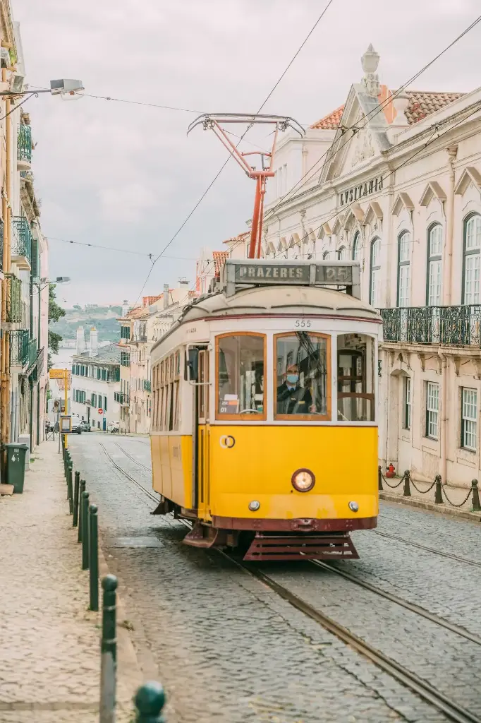 Hospitor : Southern Portugal Getaway
