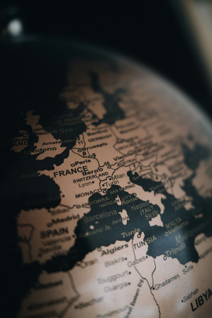 Hospitor : All about Europe : AUSTRIA : CZECH REPUBLIC : FRANCE : GERMANY : HUNGARY : ITALY : PORTUGAL : SLOVAKIA : SPAIN : SWITZERLAND : THE NETHERLANDS