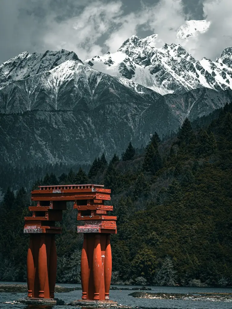 Hospitor : From Beijing to the Roof of the World : China : Tibet