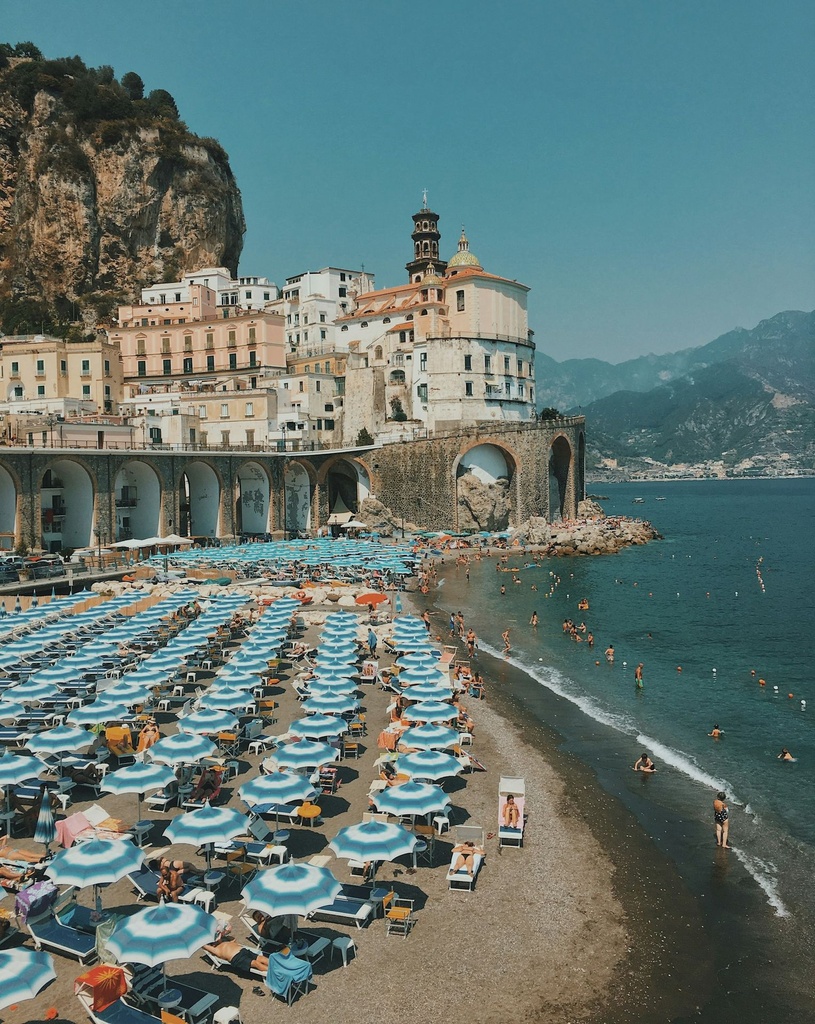 Hospitor : Discovering Italy : A Cultural Tapestry Ending in Milan