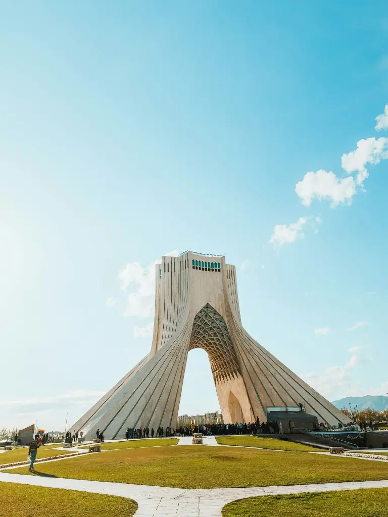 Hospitor : Timeless Iran : Capitals of Culture & Kings (1, 0, 0, 0)