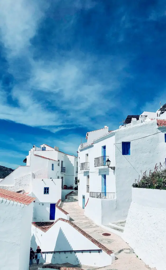 Hospitor : Ocean Roads: A Journey Through Portugal & Northern Spain 