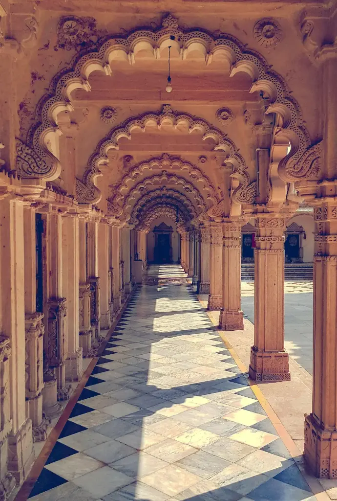Hospitor : Vibrant Gujarat Trails : Ahmedabad : Somnath : Dwarka 