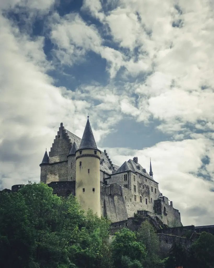 Hospitor : Whispers of Wine & Woods: A Journey to Paris : FRANCE : GERMANY : LUXEMBOURG : SWITZERLAND