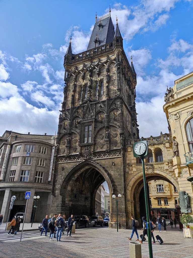 Hospitor : Windmills to Wenceslas Square : CZECH REPUBLIC : GERMANY : NETHERLANDS