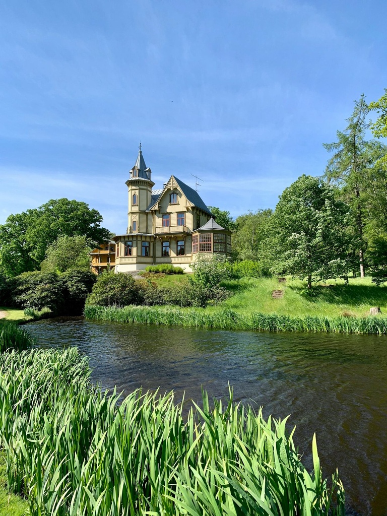 Hospitor : Slavic Trails & Scandinavian Tales : CZECH REPUBLIC : DENMARK : GERMANY : HUNGARY : POLAND : SLOVAKIA : SWEDEN