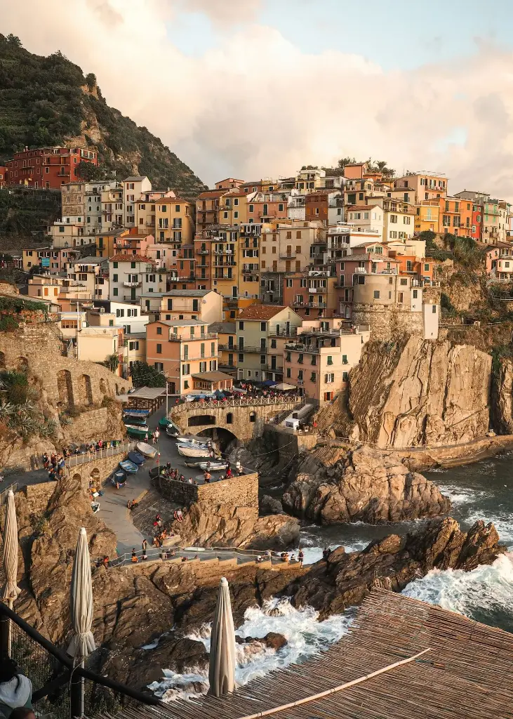 Hospitor : From the Alps to Venice : ITALY : SWITZERLAND