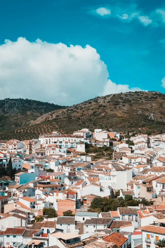 Hospitor : Heart of Iberia: Spain and Lisbon : Portugal