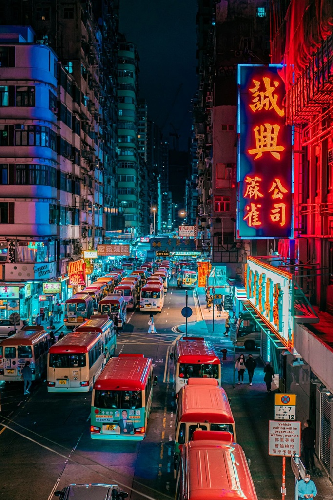 Hospitor : Hong Kong Hustle & Fiji's Paradise