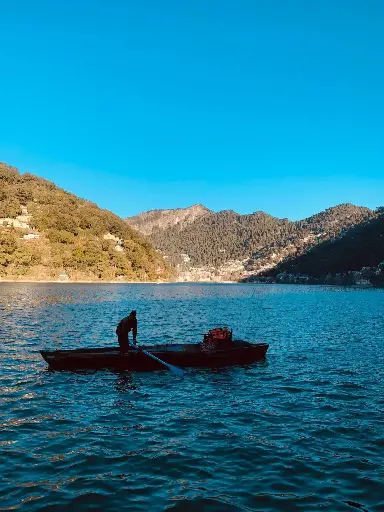 Hospitor : Deluxe Routes of Uttarakhand 