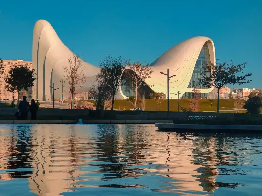 Hospitor : Delve into Baku : Azerbaijan