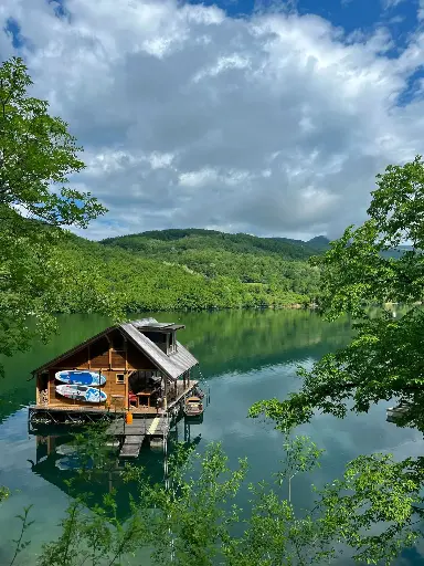 Hospitor : Balkan Soul : Romania to Serbia