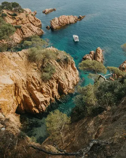 Hospitor : Tales of Three Countries : Spain : Morocco : Portugal
