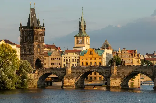 Hospitor : Journey from Prague to Berlin : CZECH REPUBLIC : GERMANY : THE NETHERLANDS 