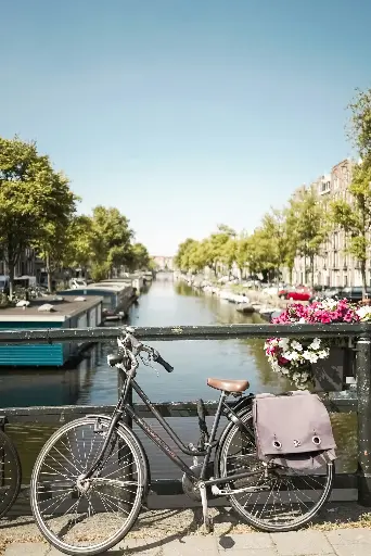 Hospitor : Twin Jewels of Europe : Amsterdam & Berlin : Germany : Netherlands